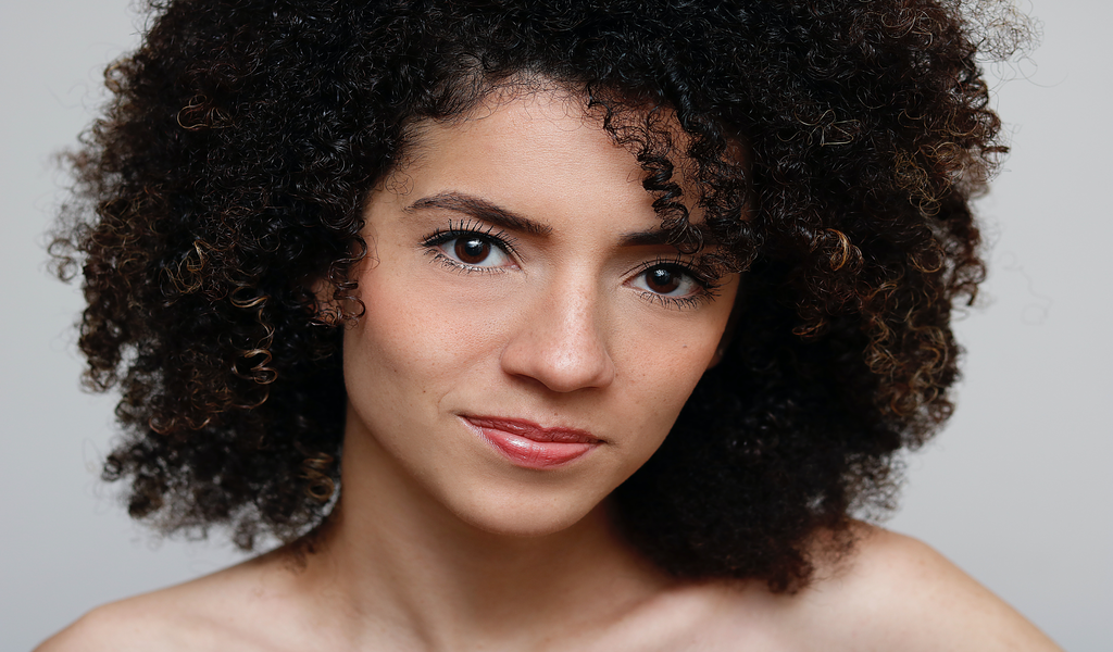 5 Best Tips to Keep Your Skin, Hair, and Nails Healthy in Winter