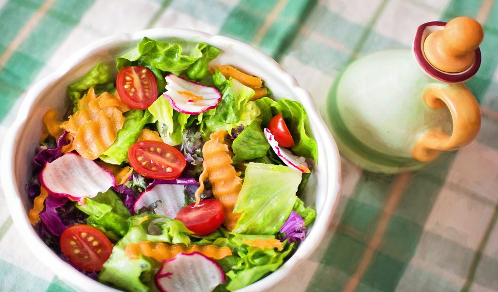 Understanding How Your Nutritional Intake Varies With The Change In Season